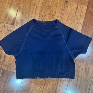 Alphalete Navy Blue Cropped Top Sz S